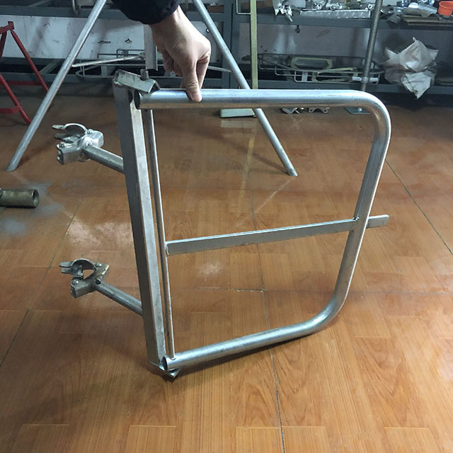 固定梯子脚手架门