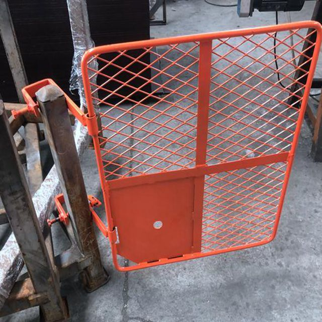 绘制的脚手架安全门