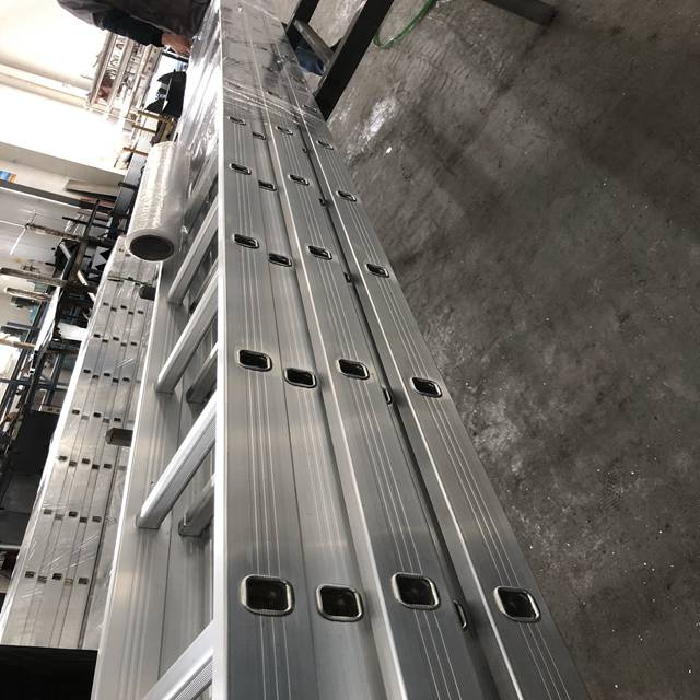 4M铝制建筑建筑脚手架直梯
